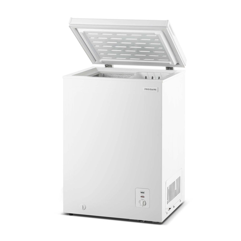 Frigidaire 3.5 Cu. ft. Garage Ready Chest Freezer in White
