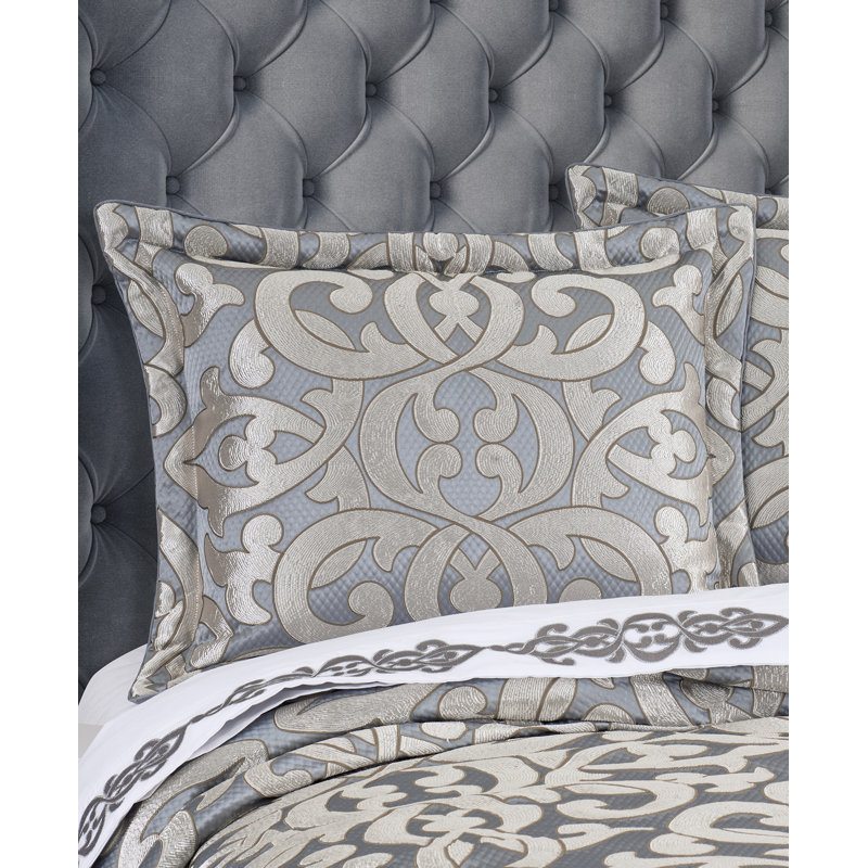 Barocco Queen 4Pc. Comforter Set, Queen Comforter + 3 Additional Pieces
