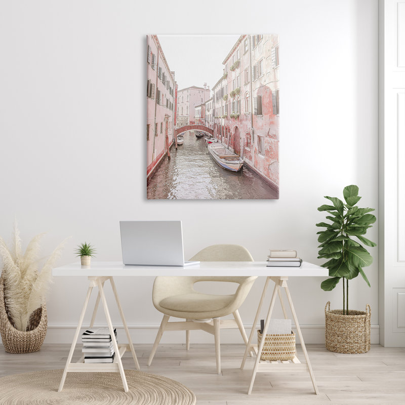 Aw-289-Toile, bateau sur le canal, pont d'eau sur toile par Erin Marie, photographie, H 48 po x l 36 po x P 1,5 po