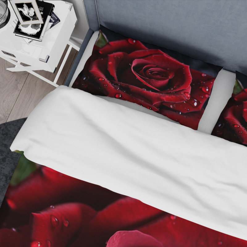 Ensemble de housse de couette en microfibre / polyester Red Rose with Raindrops I