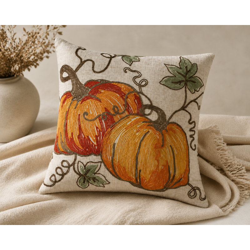  Coussin rustique brodé Crewel