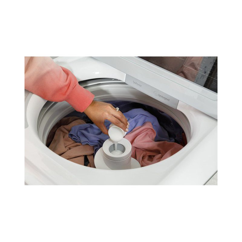 GE® 4.5 cu. ft. Capacity Washer with Water Level Control