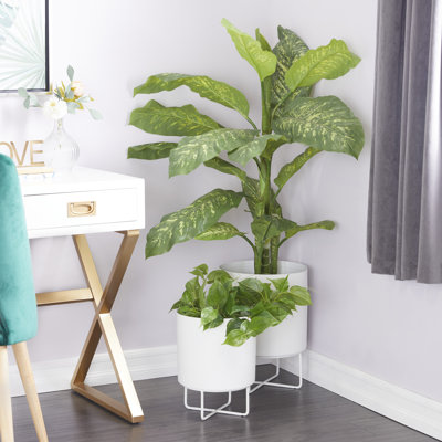 CosmoLiving by Cosmopolitan 2-Piece Modern Iron Pot Planter Set