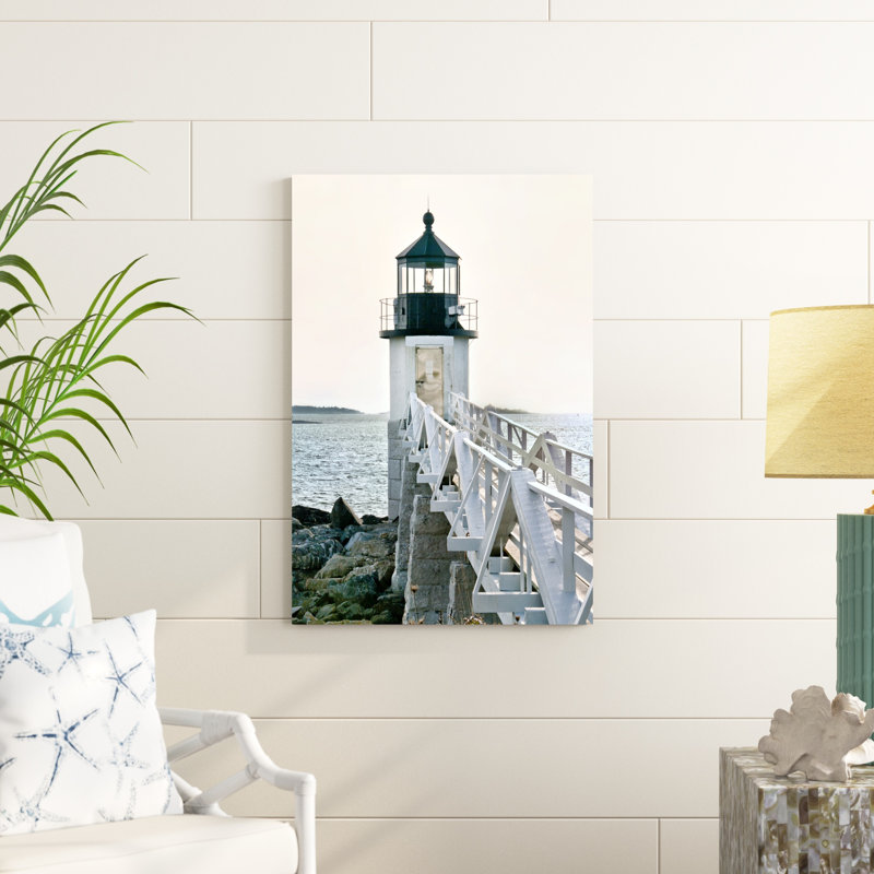 «Lighthouse Views I» par Rachel Perry, reproduction de photo sur toile, H 36 po x l 24 po, Toile tendue