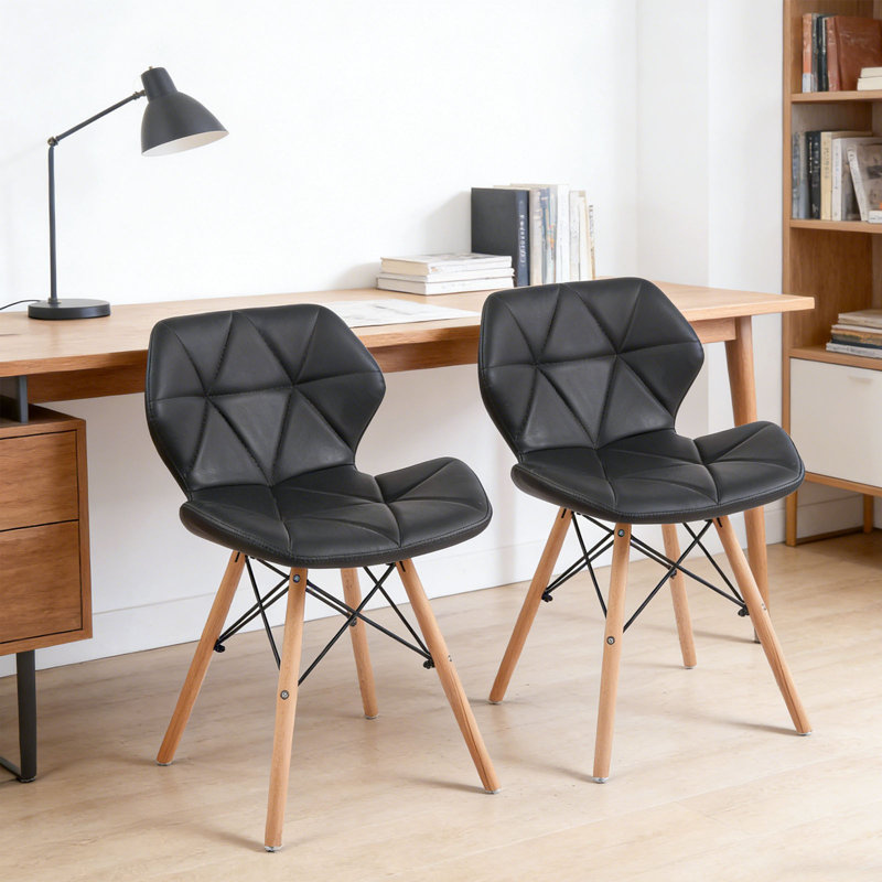 Chaise de salle à manger rembourrée moderne avec dossier, rembourrage en éponge à haute résilience et surface en cuir Pu avec pieds en bois massif pour plusieurs espaces, ensemble de 2 (noir)