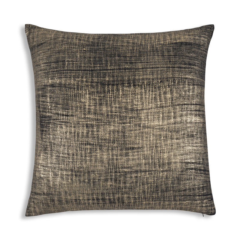 Coussin décoratif en coton Cloud9 Design Mira 24 po x 24 po avec détails métalliques dorés, Doré