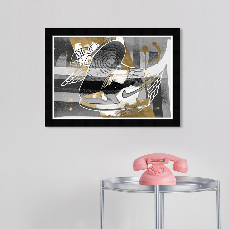 Golden Winged Shoes - impression encadrée, Cadre noir