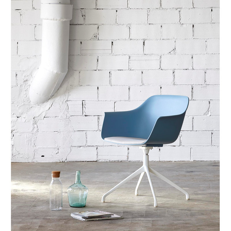 Shape Spider Outdoor Dining Armchair, White