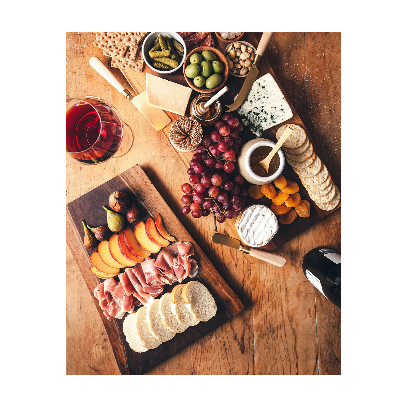 Walnut Wood Cutting Board, Medium: 15"