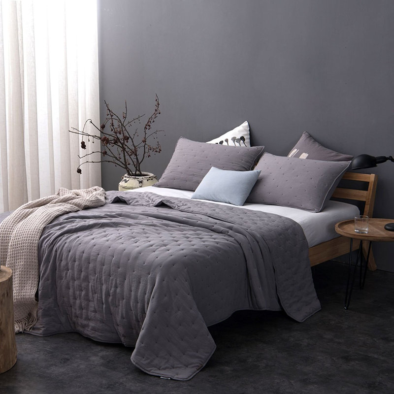 Gray Queen Microfiber Reversible Quilt Set with Shams
