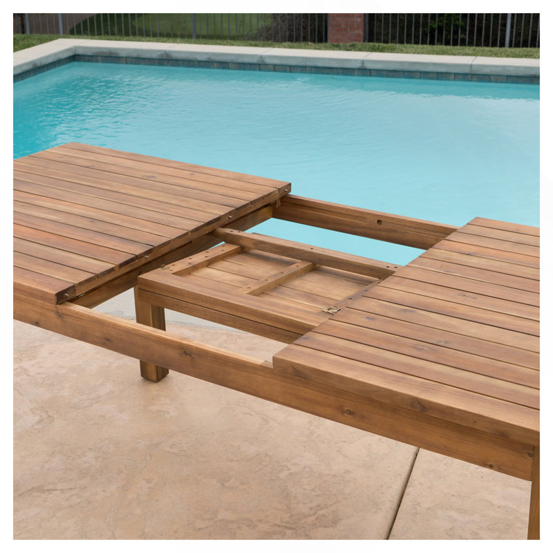 EXPANDABLE DINING TABLE