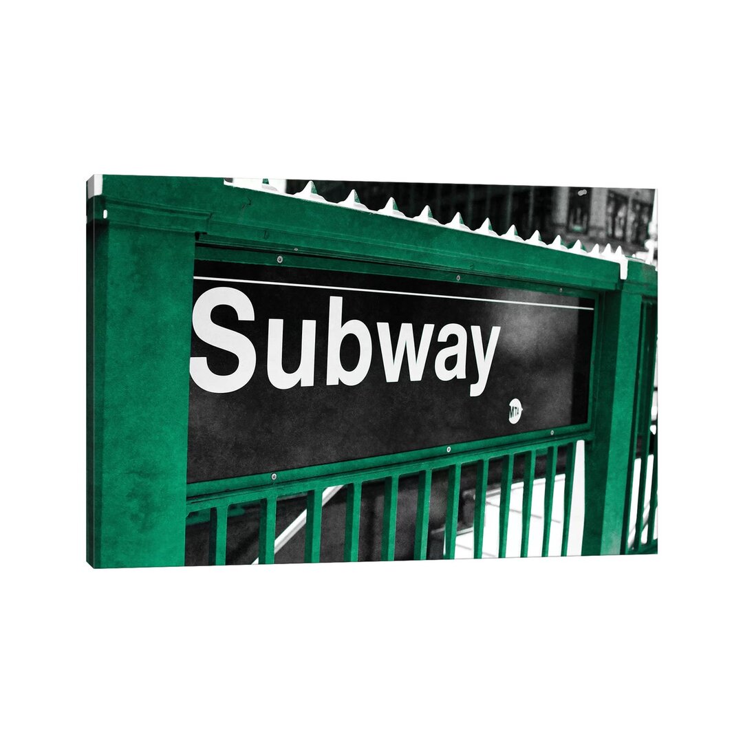 Subway von Susan Bryant - Galerie-verpackte Leinwand Giclée auf Leinwand