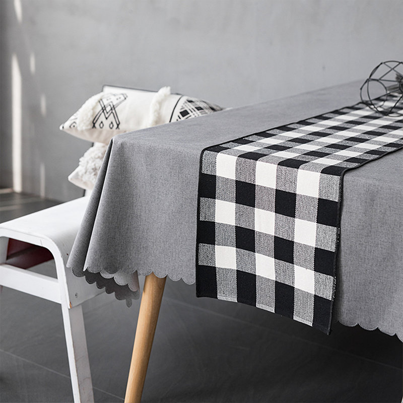 Chemin de table Taissa, 87 po x 14 po
