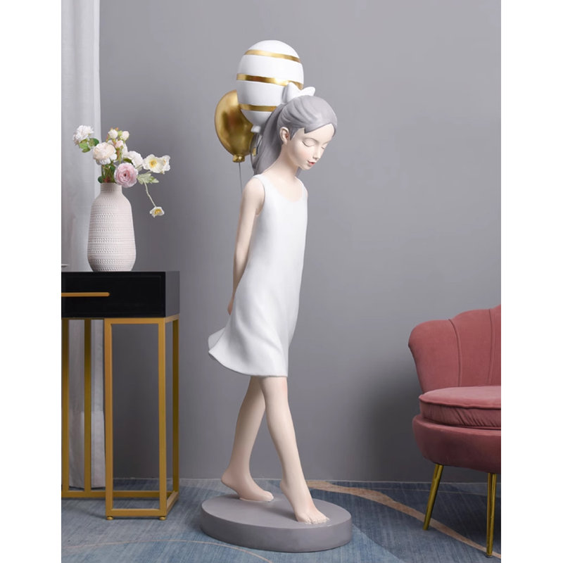 Ornement de plancher en fibre de verre Minimalist Girl