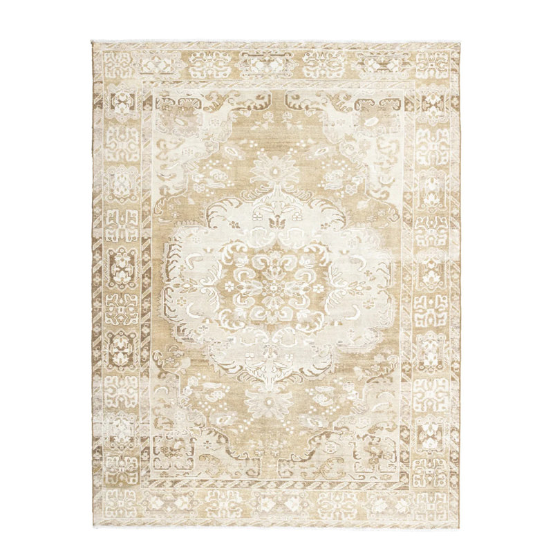 Tapis unique 7 pi 1 po x 9 pi 6 po Milynn