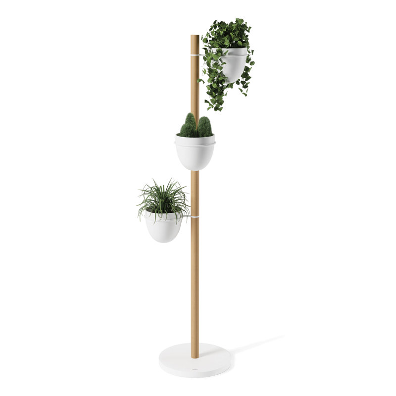 Placia Metal Planter