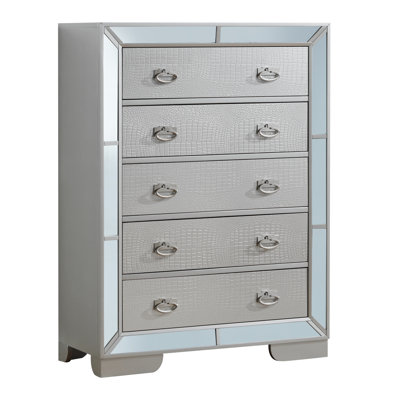 Philip 32'' W Dresser