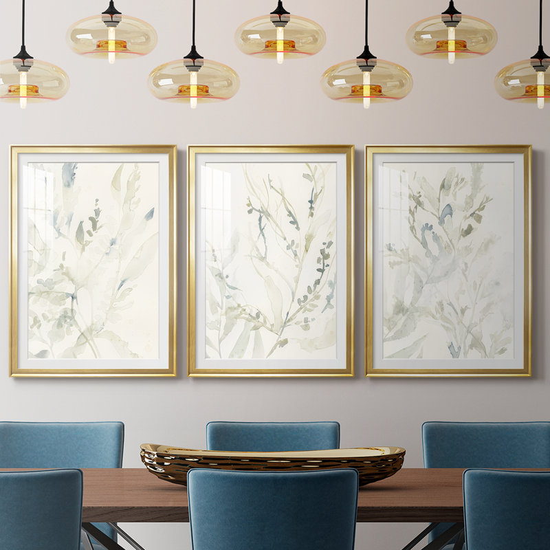 Élégant algue de mer I - reproduction sur mesure encadrée de qualité supérieure - 3 pièces, H 21 po x l 30 po, Doré