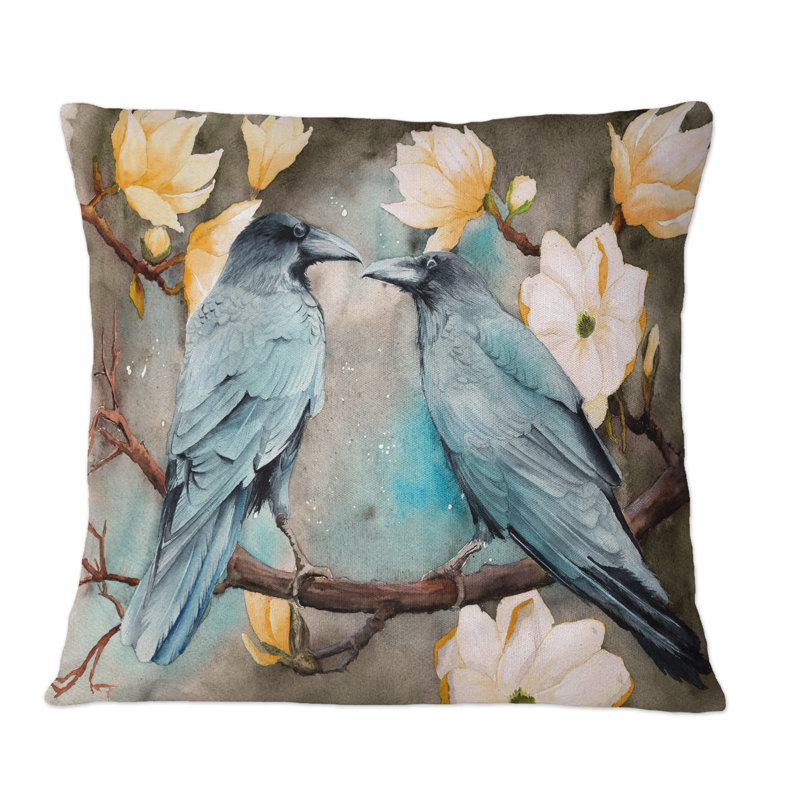 Deux corbeaux sur les branches de magnolia avec des fleurs - coussin décoratif traditionnel, 16 po x 16 po