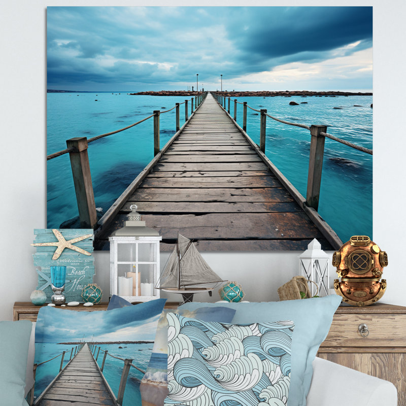 Pier To Infinity I - Coastal Pier Wall Art Living Room, H 30 po x l 40 po, Toile tendue