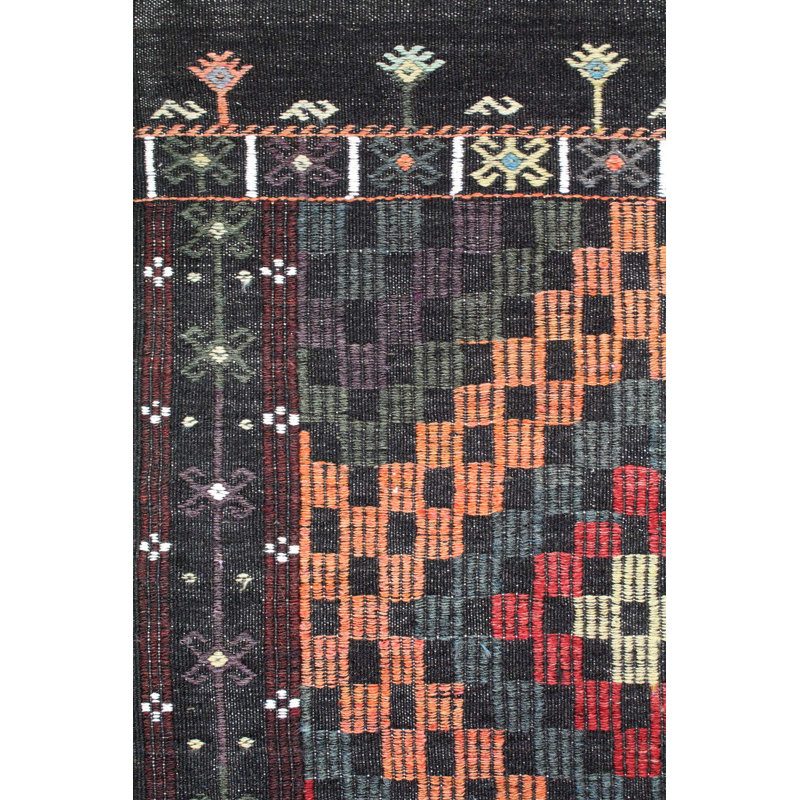 Jijim One-of-a-Kind 6'9" X 9' Area Rug
