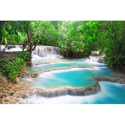 Waterfall in Deep Rain Forest Jungle - Photographie sur toile tendue
