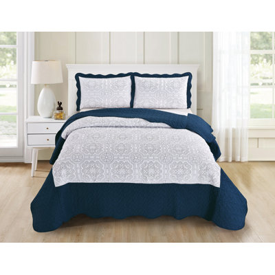 Ensemble de courtepointe réversible en microfibre Mardell