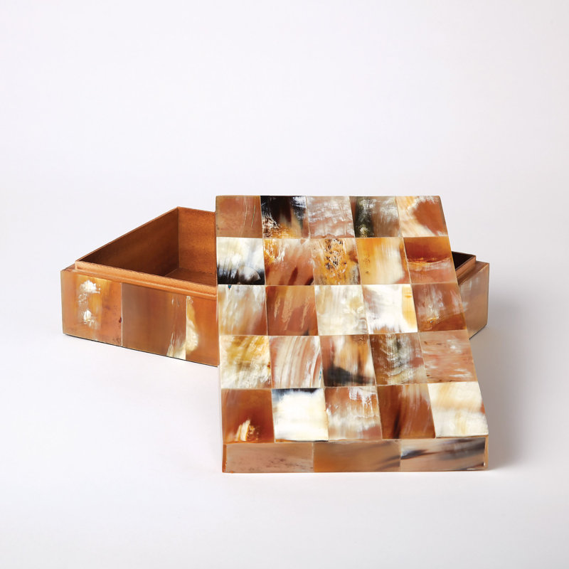 Sierra Horn Box, 4" H x 8" W x 12" D
