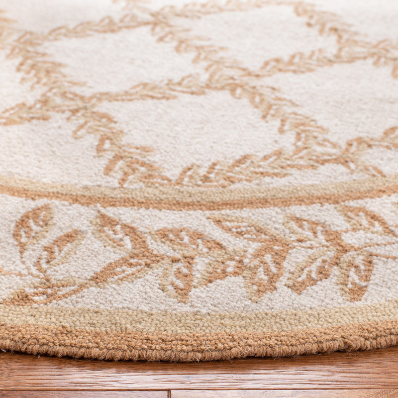 Jonsson Hand Hooked Wool Pile Floral Rug, Oval 4'6" x 6'6" 