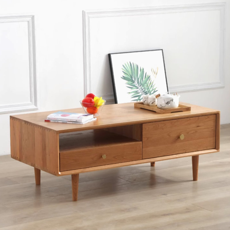 Table basse simple en bois massif au design rétro