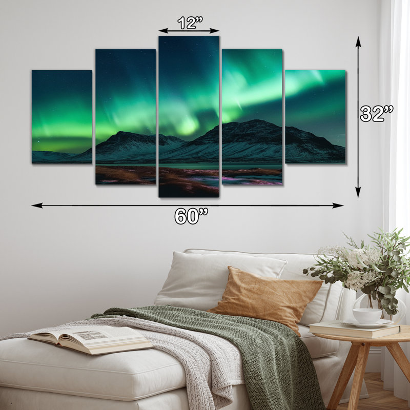 «Northern Lights In Stunning Arctic Mountains», reproduction d'art sur toile Northern Lights - 5 panneaux
