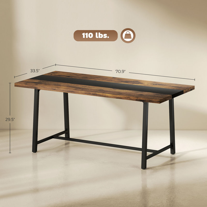 Longue table de salle à manger