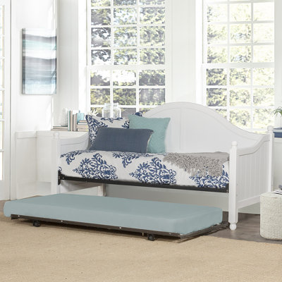 Aakil Solid Wood Daybed