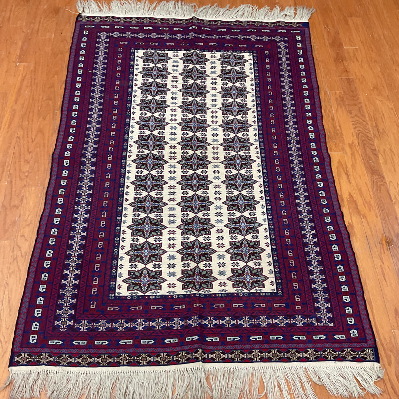 Tapis ivoire / beige en laine tissé à la main Soumak