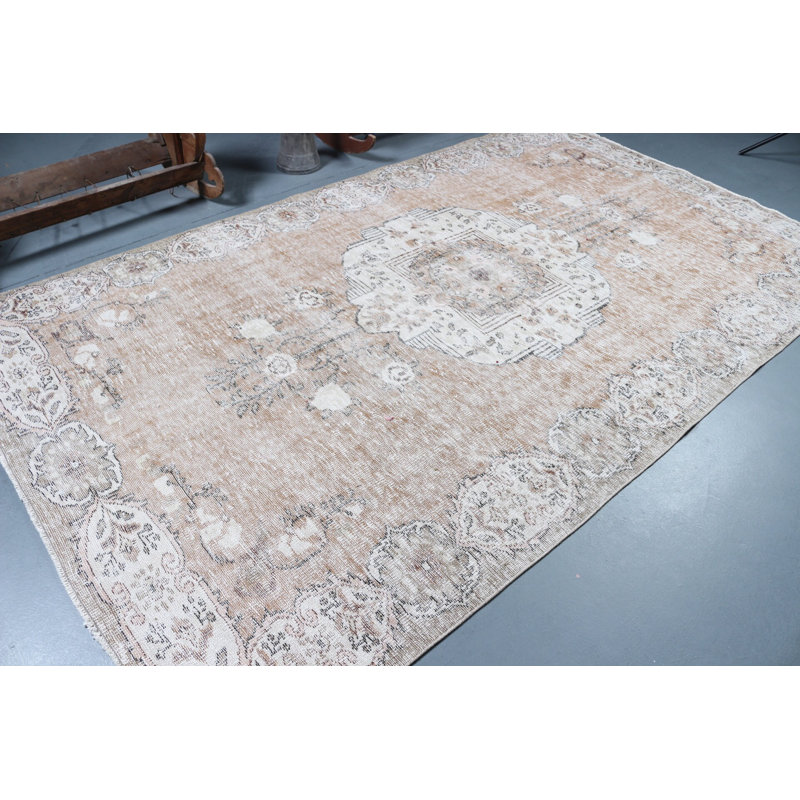 Grand tapis turc beige rétro en laine parfait pour la décoration intérieure et les espaces de vie surdimensionnés
