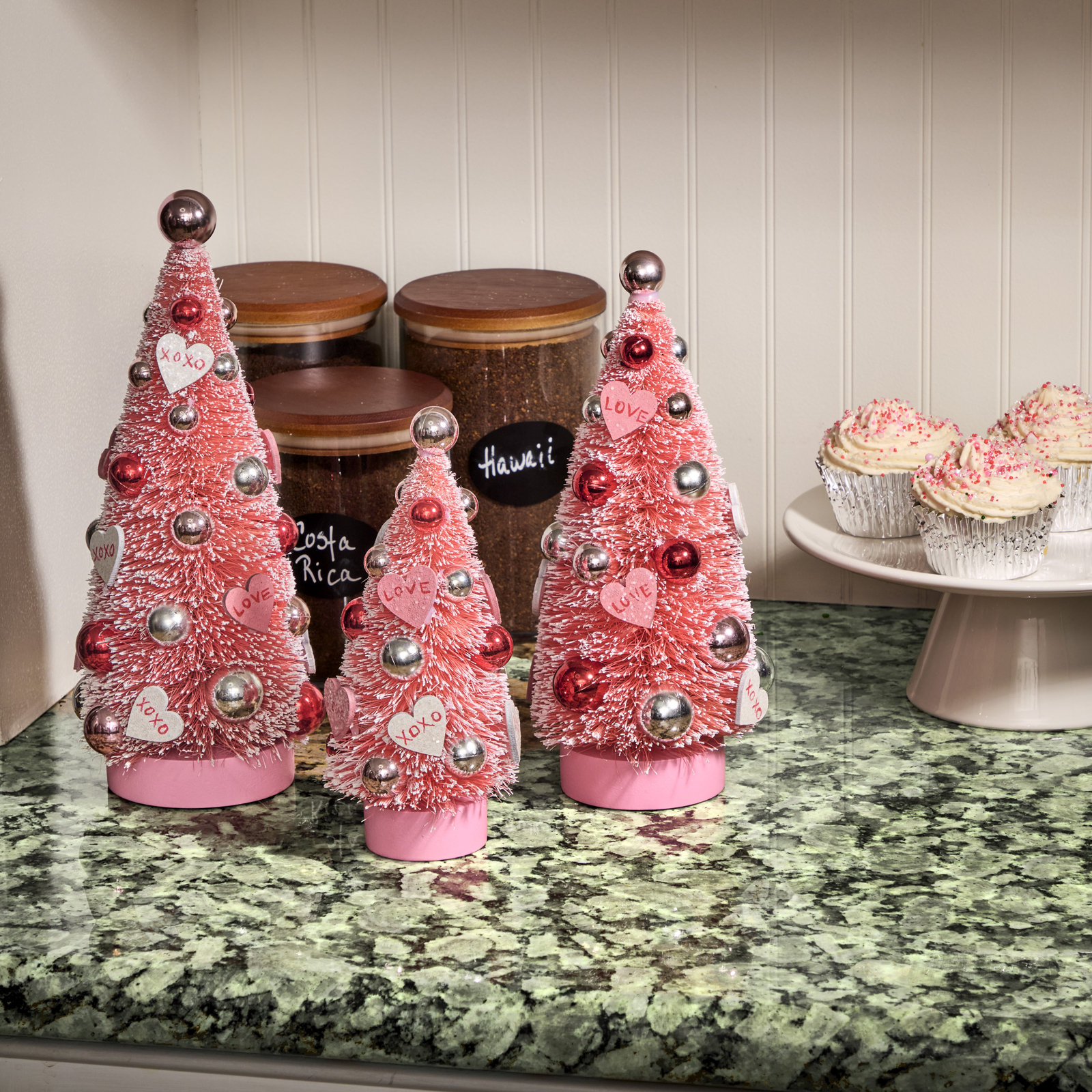 Letthand 3-Piece Sisal Valentine Tree Set