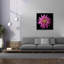  «Dahlia 5» par Debra Van Swearingen, art mural sur toile, 37 po x 37 po