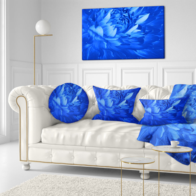 Coussin décoratif à imprimé floral bleu vif