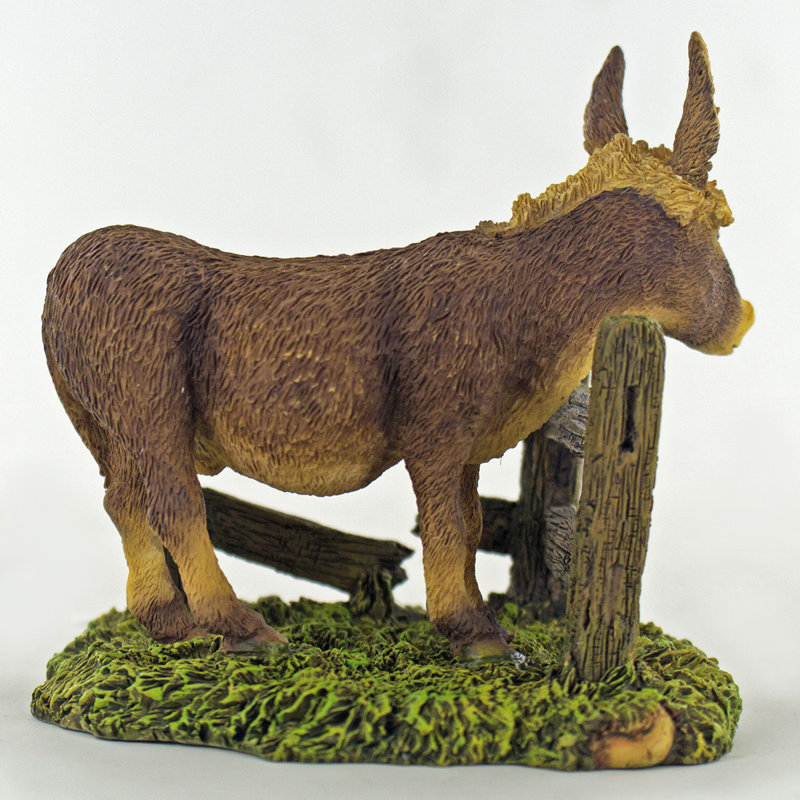 Lugenia Animals Figurines & Sculptures