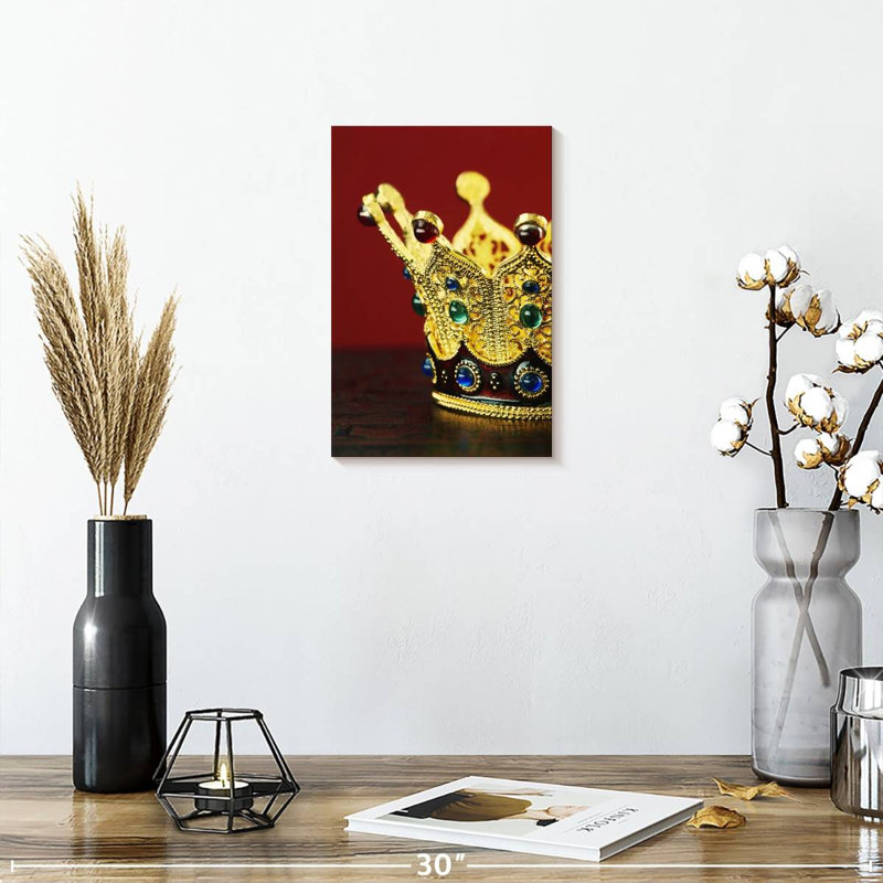 Kerner Kingly Crown, 12" H x 8" W