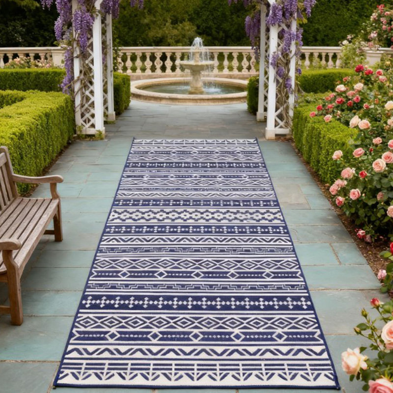 Reversible Outdoor Rug, Runner 9' x 18', Blue/White