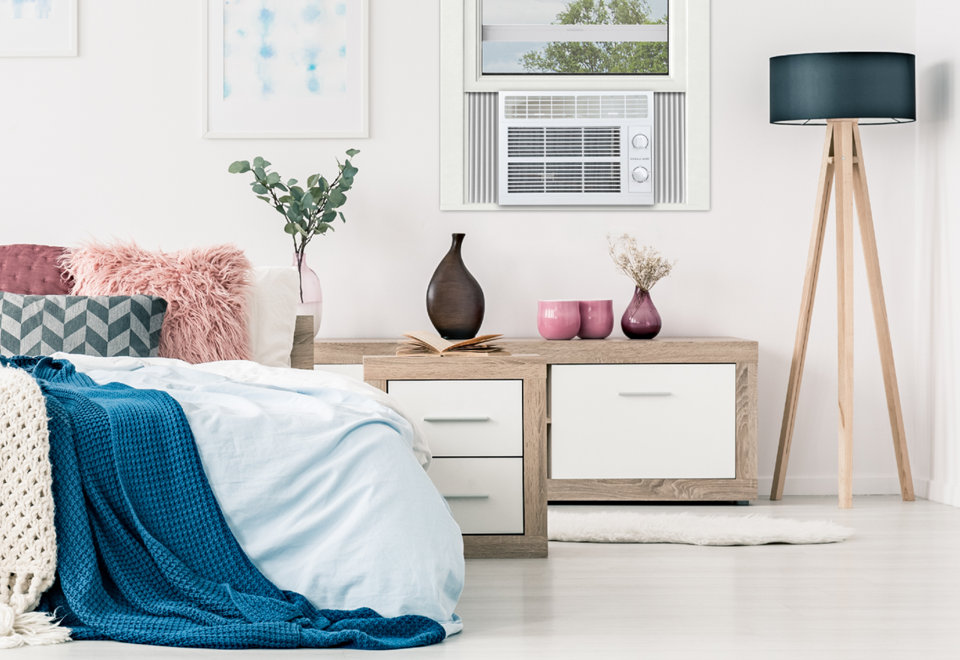 6,000 BTU window AC for medium spaces