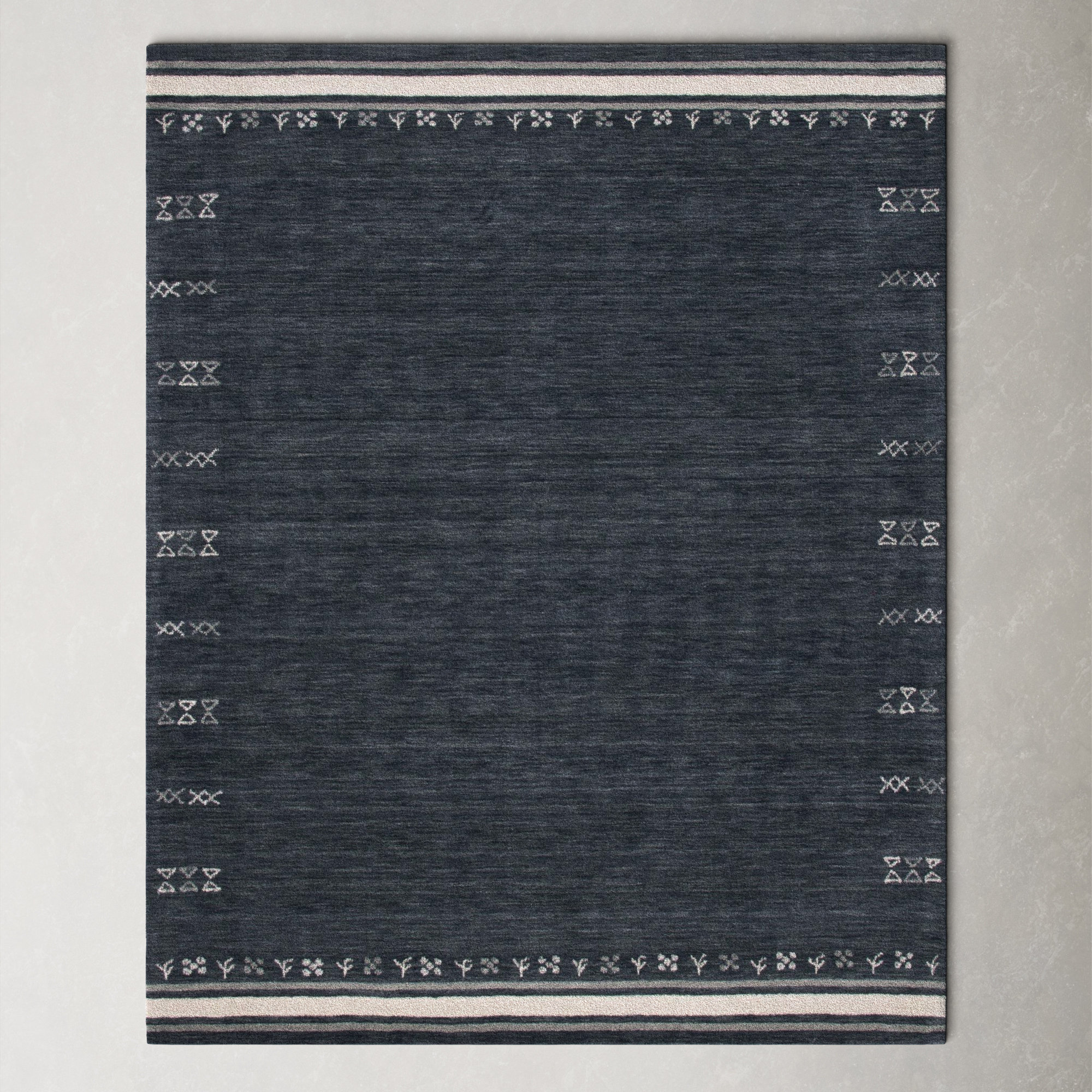 Handmade Wool Charcoal Rug (SIZE-5'-8')