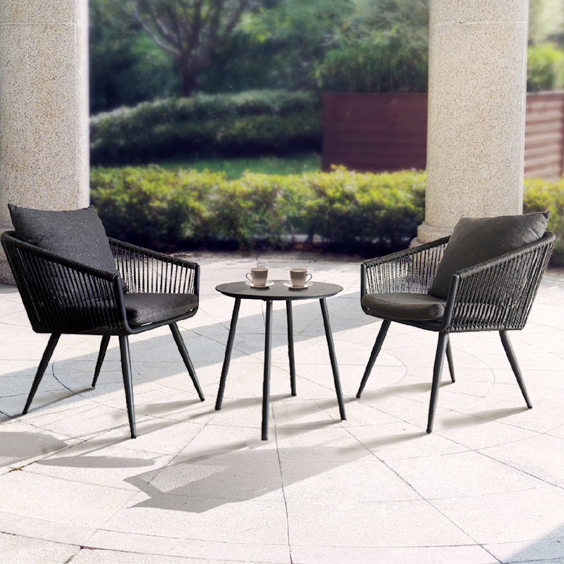 Isaas Outdoor