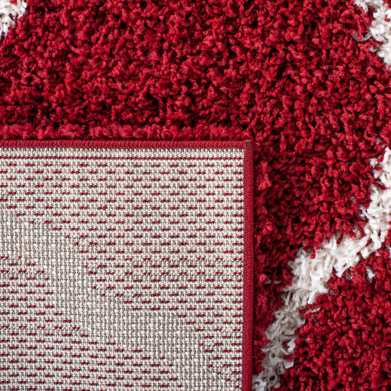 Tapis géométrique rouge / ivoire, Rectangle 8 pi x 10 pi