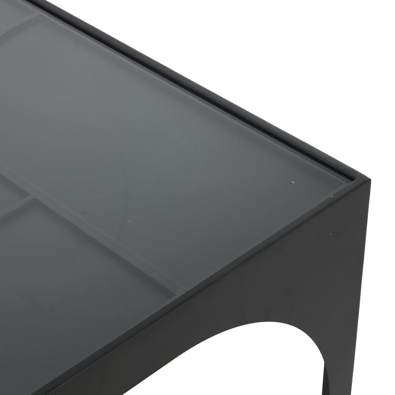 Table basse de salon en métal Cole and Gray