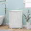 Armoire de salle de bain d'angle triangulaire pour une organisation efficace et une mise à niveau élégante de la salle de bain