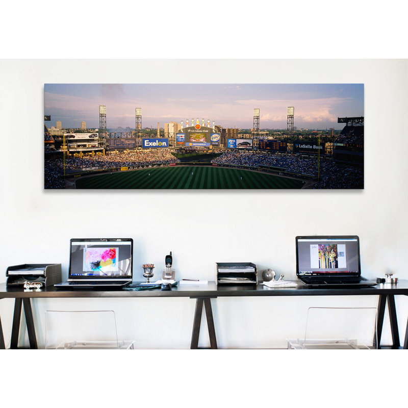 «Panoramic Spectators in a Stadium, U.S.Cellular Field», Chicago, Illinois, États-Unis - reproduction d'art sur toile tendue