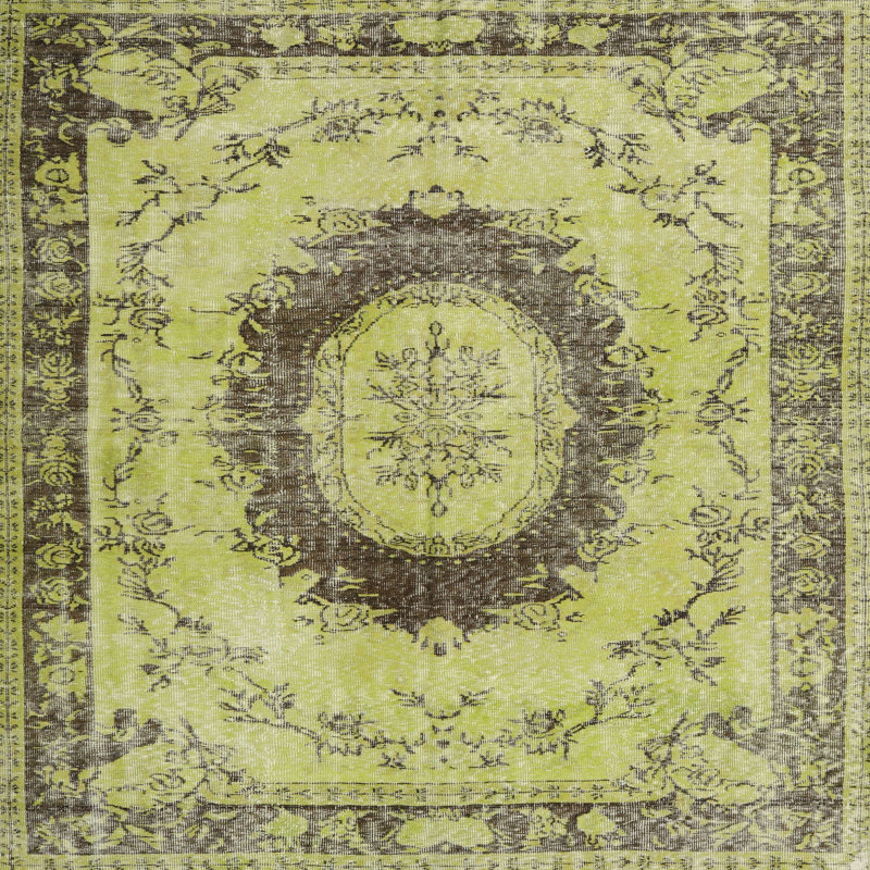 Tapis vert de style oriental, Carré 4 pi