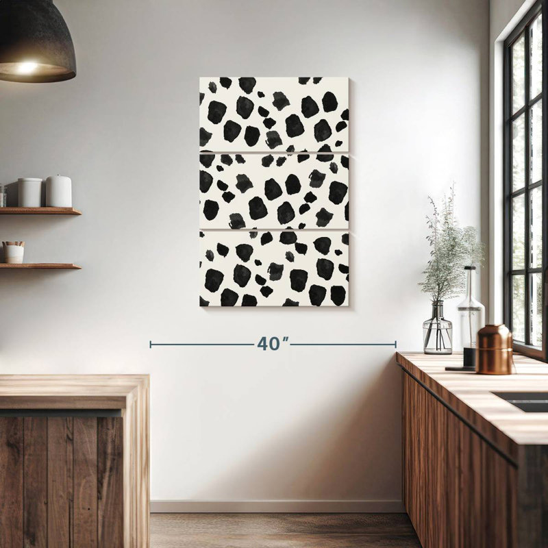 Avery Love Black, 38" H x 24" W